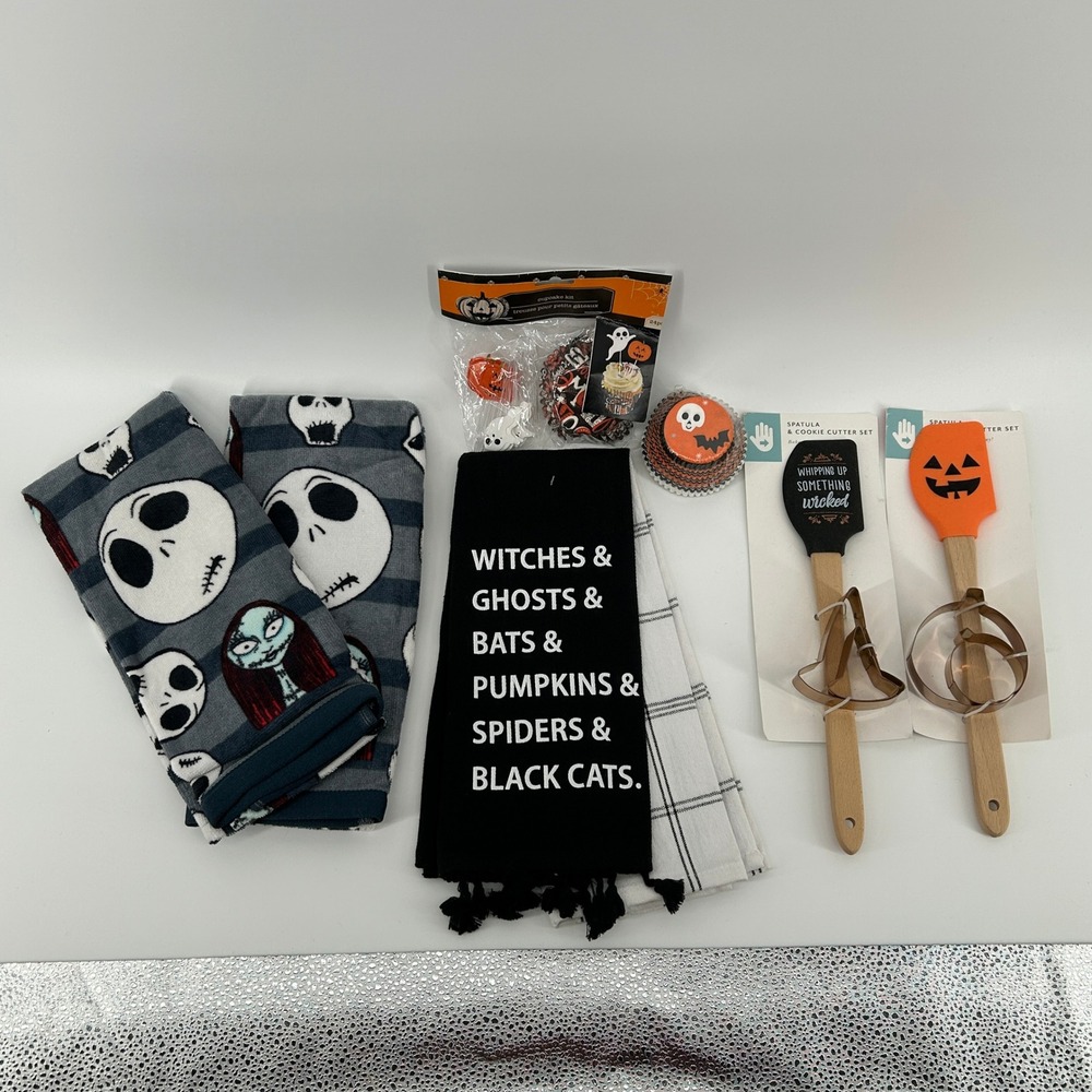 Halloween Kitchen Baking Lot Nightmare Before Christmas Towels Spatulas Cookies